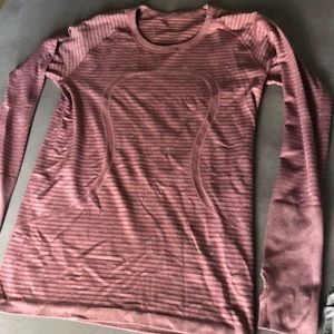 Lululemon Swiftly Tech LS